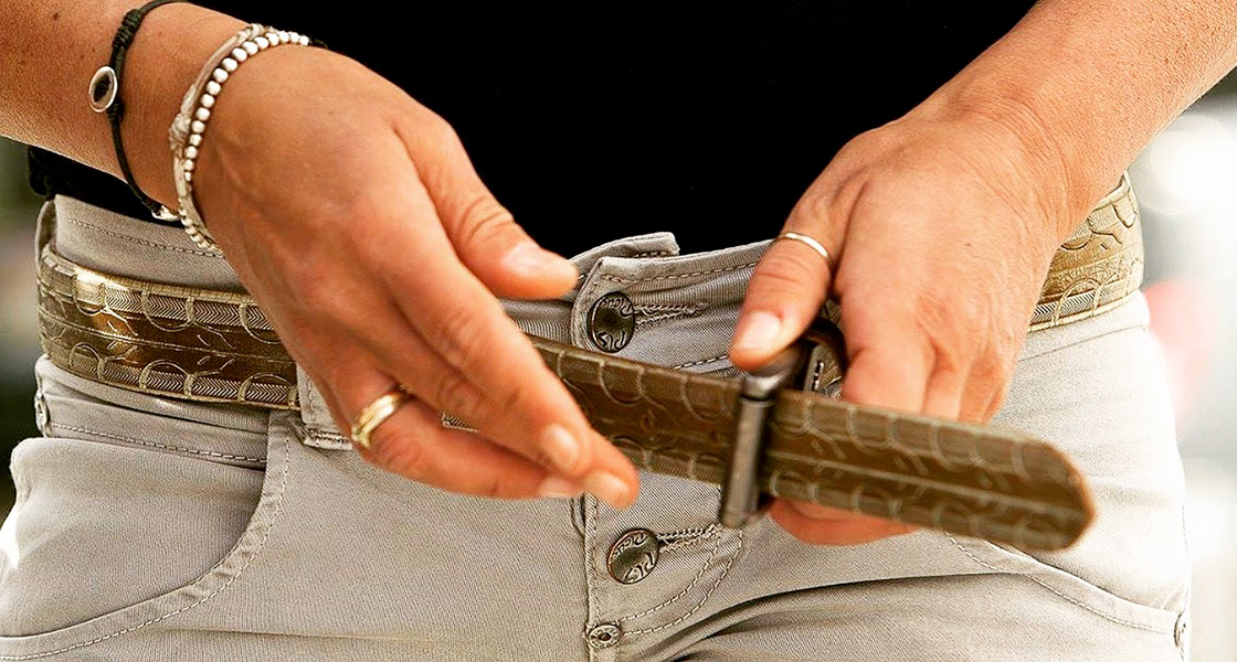 Ceinture en pneu de vélo recyclé © Cingomma